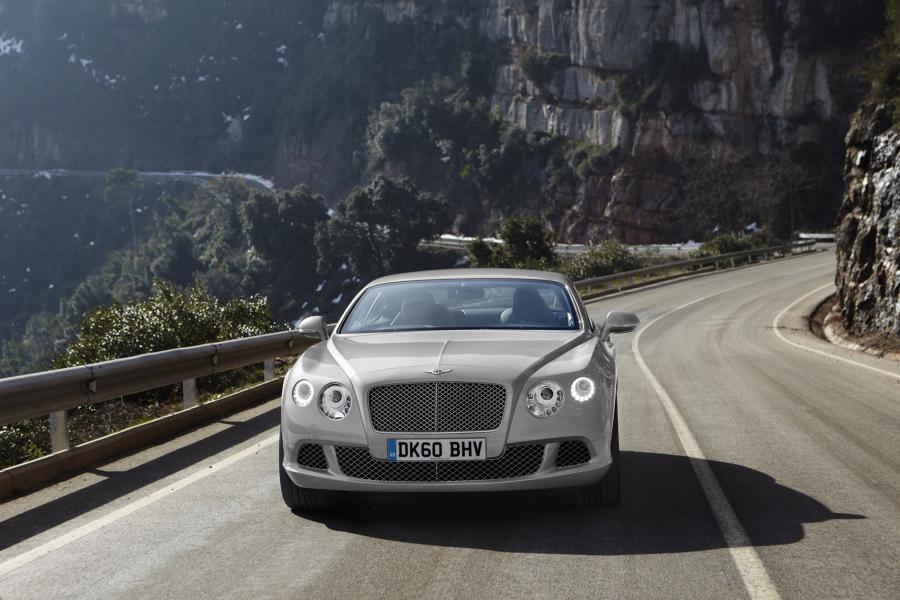  Bentley Continental GT 2011 года  (фото 37 из 151)